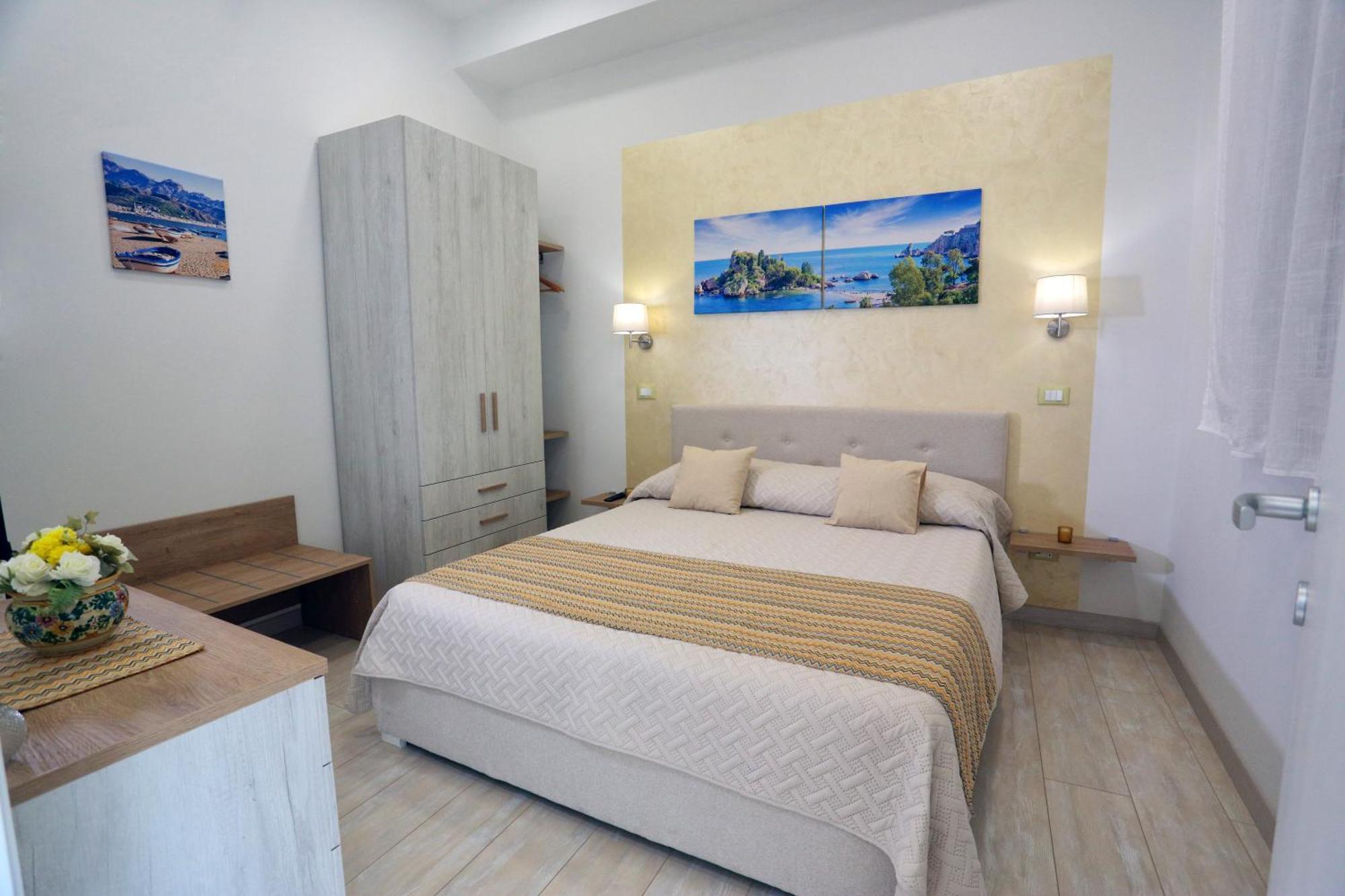 Theos Holidays Apartments Giardini-Naxos Exterior foto